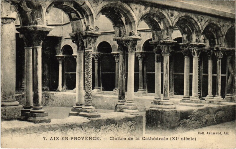 Carte postale ancienne Aix-en-Provence Cloitre de la Cathedrale à Aix-en-Provence