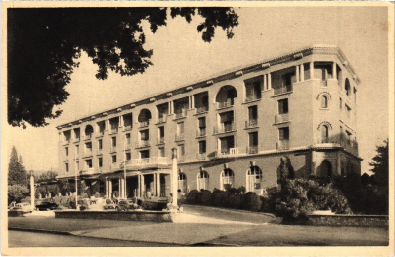 Carte postale ancienne Aix-en-Provence Hotel du Roy Rene à Aix-en-Provence