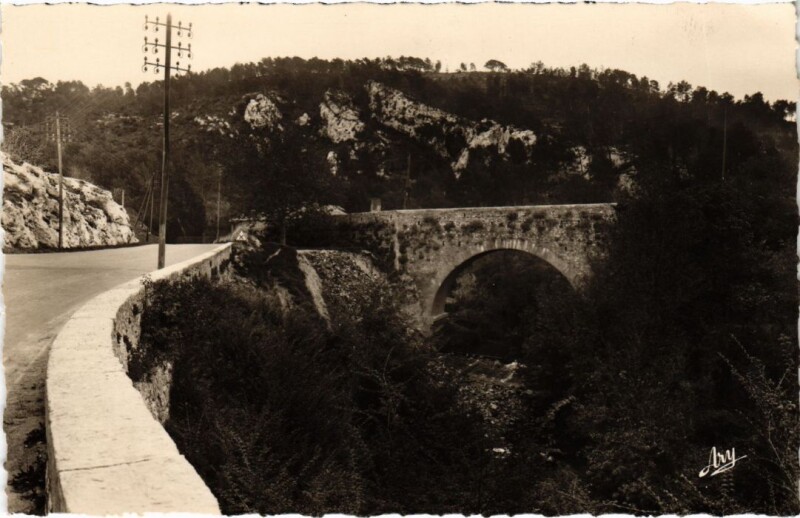Carte postale ancienne Auriol Pont de Saint-Claude à Auriol
