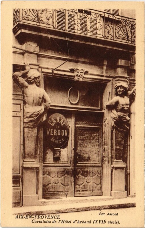 Carte postale ancienne Aix-en-Provence Cariatides de l'Hotel d'Arbaud à Aix-en-Provence