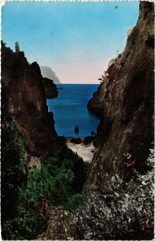 Carte postale ancienne Cassis Calanque d'En-Vau à Cassis