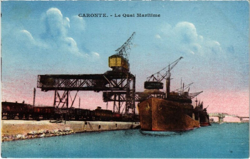 Carte postale ancienne Caronte - Le Quai Maritime