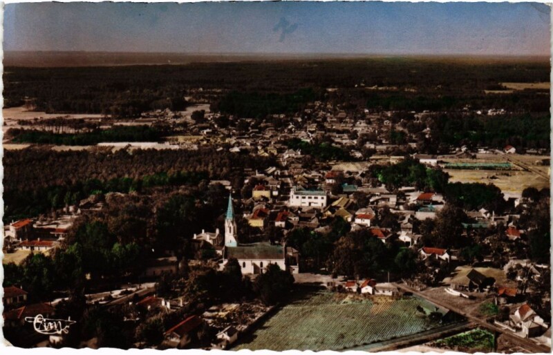 Carte postale ancienne Biscarrosse Bourg Vue Generale aerienne France à Biscarrosse