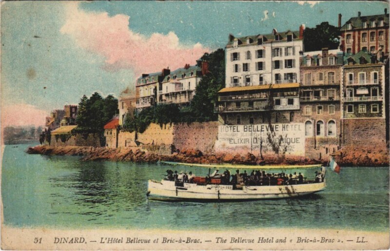 Carte postale ancienne Dinard Hotel Bellevue et Bric a Brac à Dinard