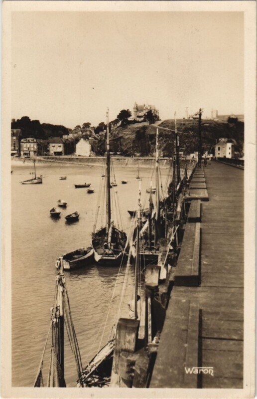 Carte postale ancienne Cancale La Digue à Cancale