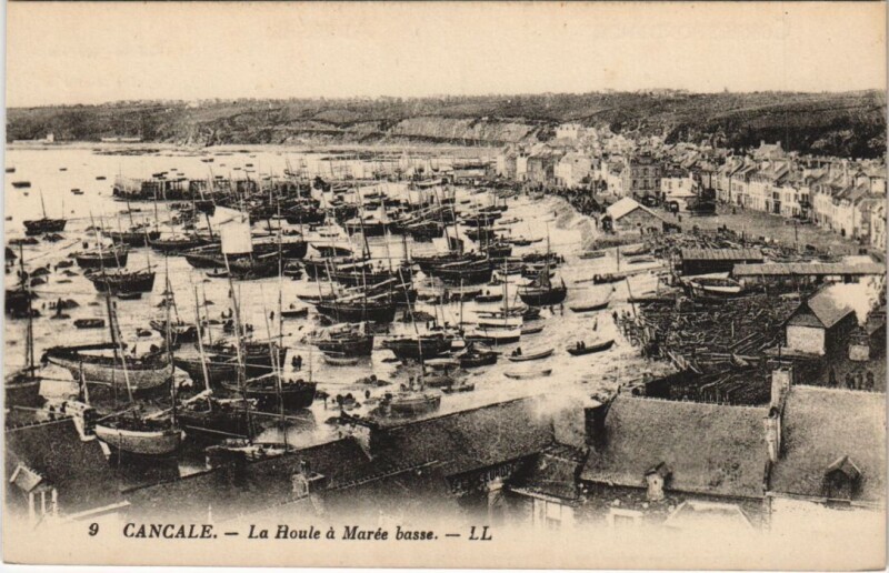 Carte postale ancienne Cancale La Houle a maree basse à Cancale