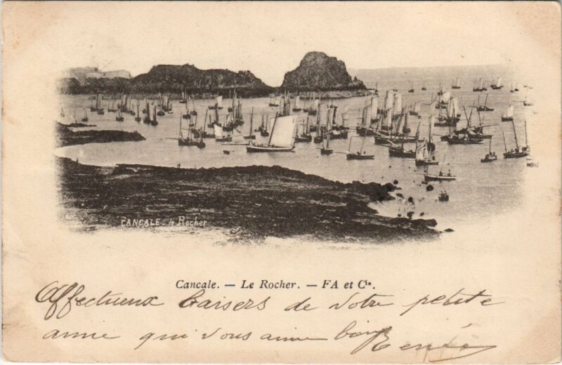 Carte postale ancienne Cancale Le Rocher à Cancale