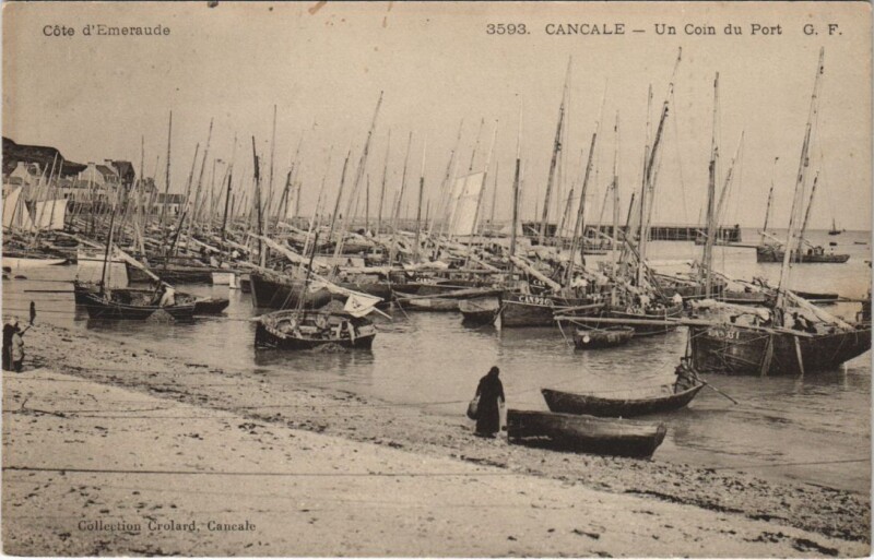 Carte postale ancienne Cancale un coin du Port à Cancale