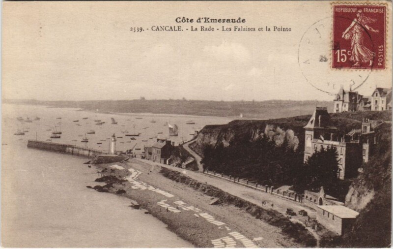 Carte postale ancienne Cancale La Rade, Les Falaises et la Pointe à Cancale