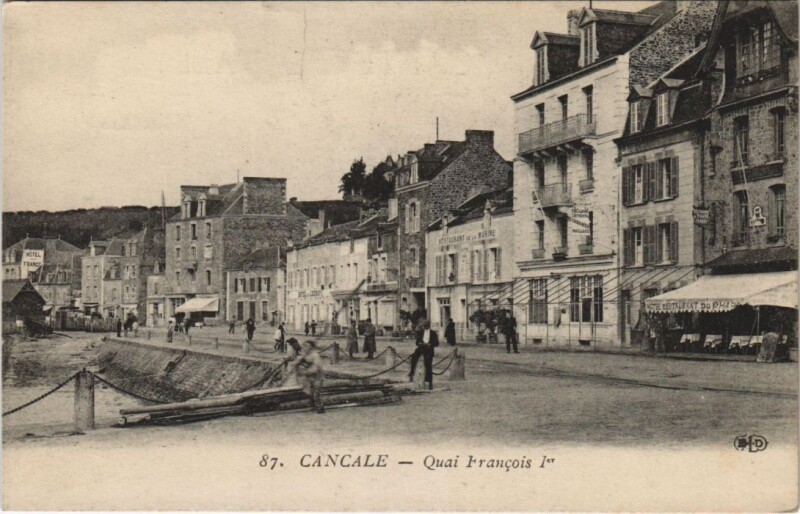 Carte postale ancienne Cancale Quai Francois 1er à Cancale