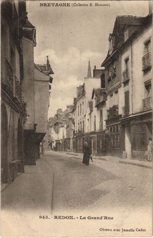 Carte postale ancienne Redon Grande Rue à Redon