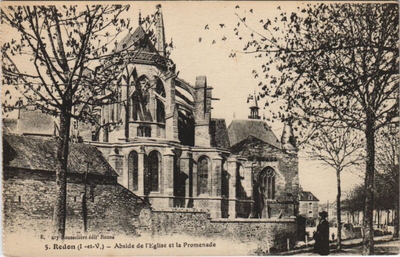 Carte postale ancienne Redon Abside de l'Eglise et la Promenade à Redon