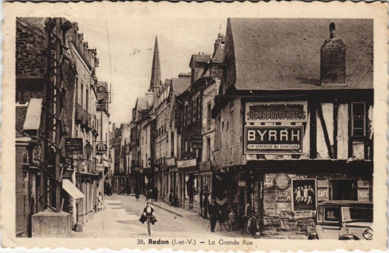 Carte postale ancienne Redon Grande Rue à Redon
