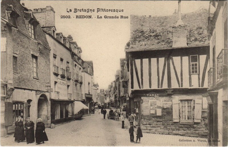Carte postale ancienne Redon Grande Rue à Redon