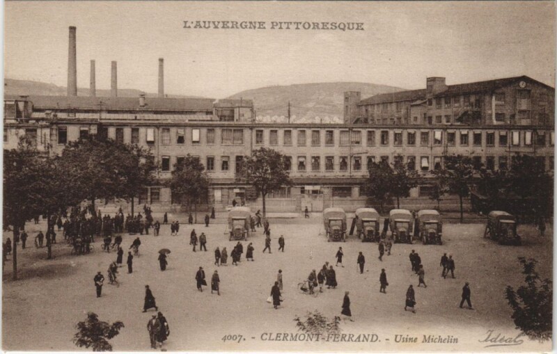 Carte postale ancienne Clermont Ferrand Usine Michelin à Clermont-Ferrand