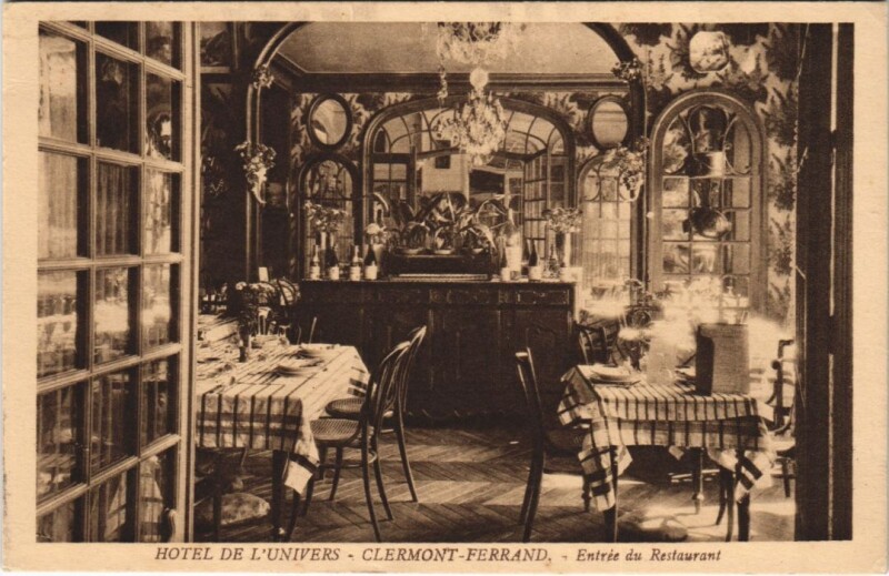 Carte postale ancienne Clermont Ferrand hotel de l'Univers, restaurant à Clermont-Ferrand