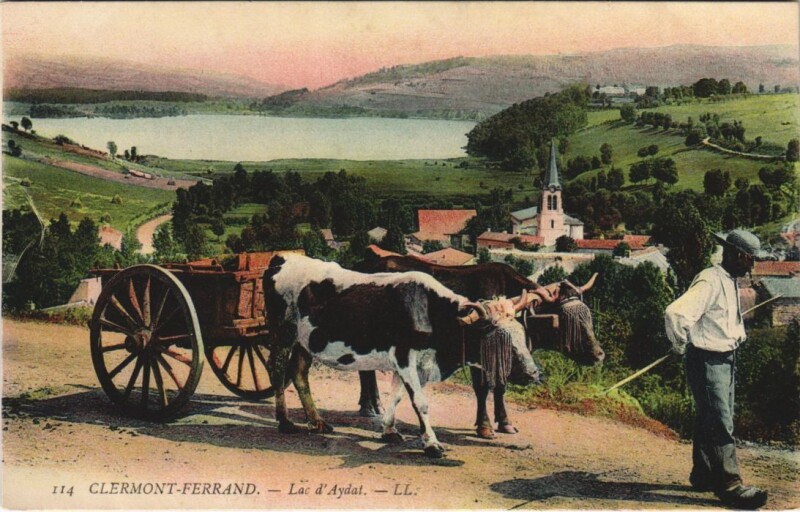 Carte postale ancienne Clermont Ferrand Lac d'Aydat à Aydat