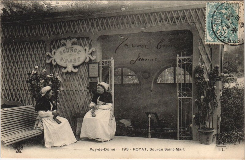 Carte postale ancienne Royat Source Saint-Mart à Royat