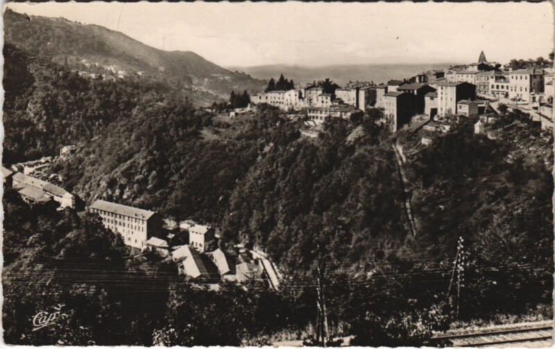 Carte postale ancienne Thiers Vallee de la Durolle à Thiers