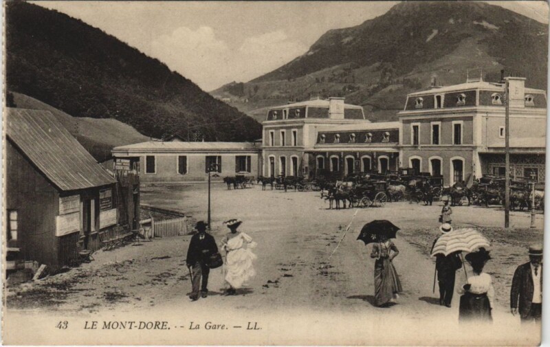 Carte postale ancienne Le Mont Dore La Gare à Mont-Dore