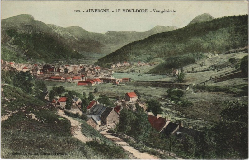 Carte postale ancienne Le Mont Dore vue generale à Mont-Dore