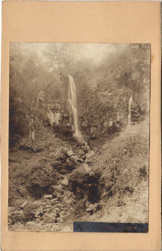 Carte postale ancienne Le Mont Dore carte photo à Mont-Dore
