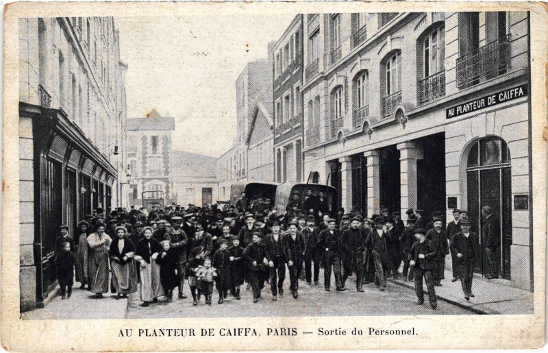 Carte postale ancienne Au planteur de Caïffa - Sortie du Personnel à Paris 14e