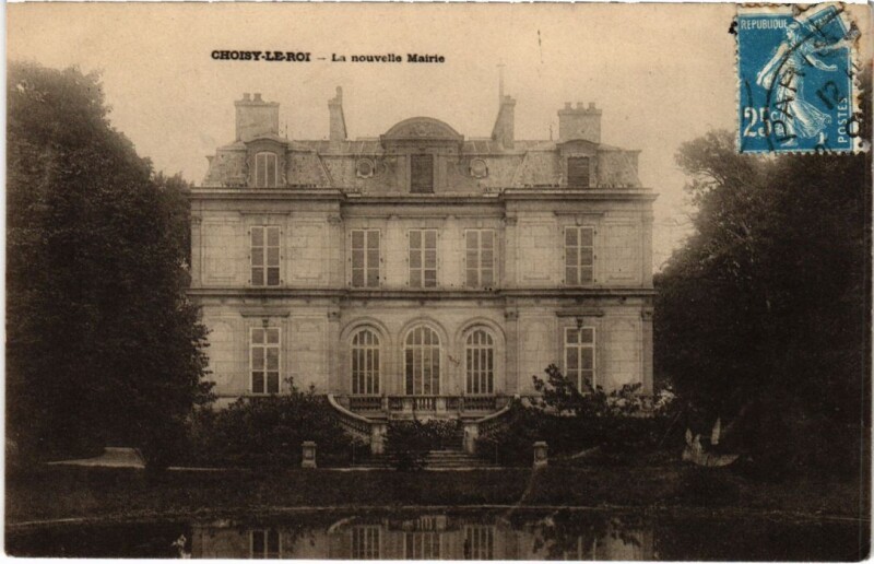 Carte postale ancienne Choisy le Roi La nouvelle Mairie France à Choisy-le-Roi
