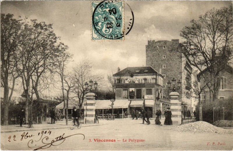 Carte postale ancienne Vincennes Le Polygone France à Vincennes