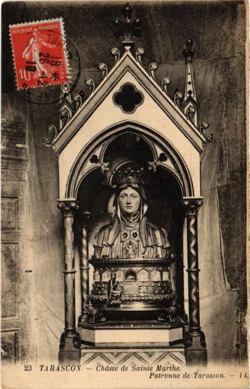 Carte postale ancienne Tarascon Chasse de Sainte-Marthe à Tarascon