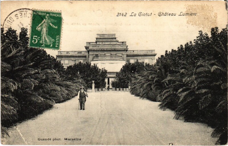 Carte postale ancienne Château Lumière à La Ciotat