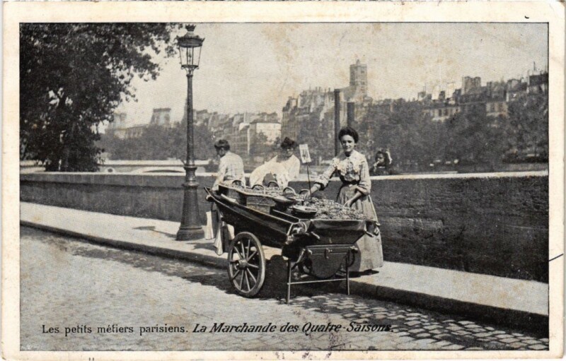 Carte postale ancienne Paris Petits Metiers la marchande des quatre saisons à Paris