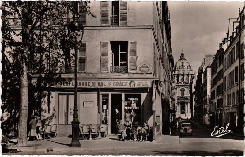 Carte postale ancienne Paris 5e 137, Bd Saint-Michel Tabac du Val de Grace à Paris 5e