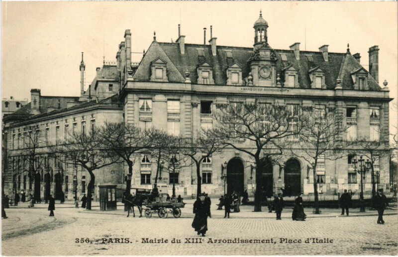 Carte postale ancienne Paris 13e le Mairie Place d'Italie à Paris 13e