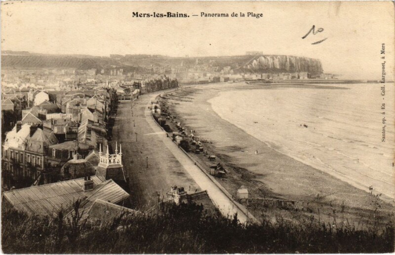 Carte postale ancienne Mers-les-Bains Panorama de la Plage à Mers-les-Bains