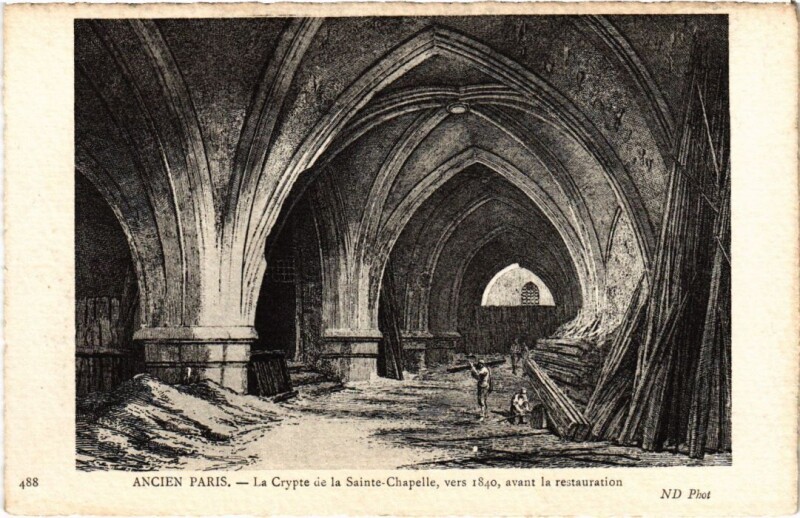 Carte postale ancienne Ancien Paris Crypte de la Sainte-Chapelle