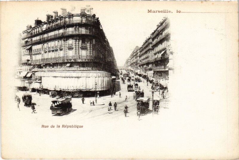 Carte postale ancienne Marseille Rue de la Republique à Marseille