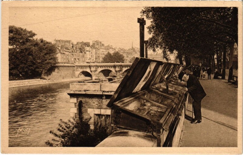 Carte postale ancienne Paris Petits Metiers les Bouquinistes