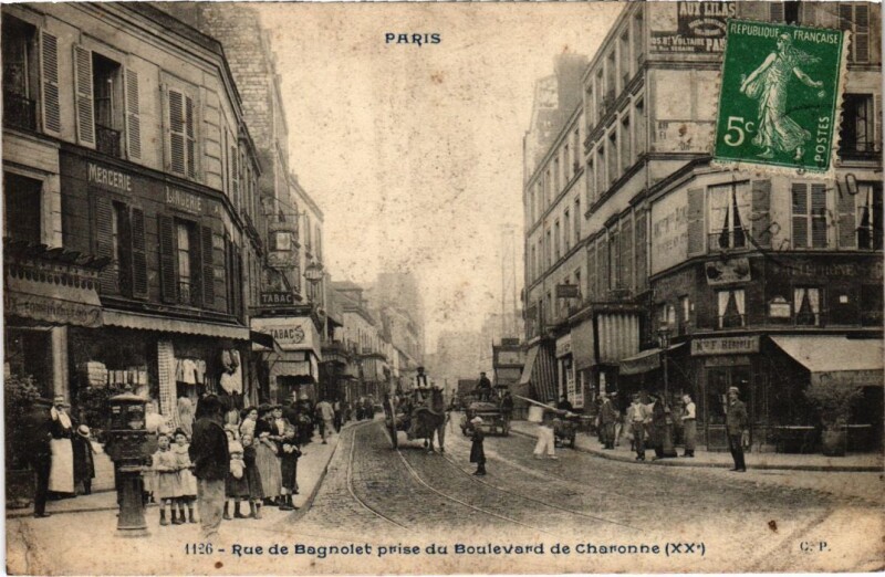 Carte postale ancienne Rue de Bagnolet prise du Boulevard de Charonne à Paris 20e