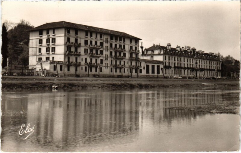 Carte postale ancienne Dax Les Baignots au bord de l'Adour