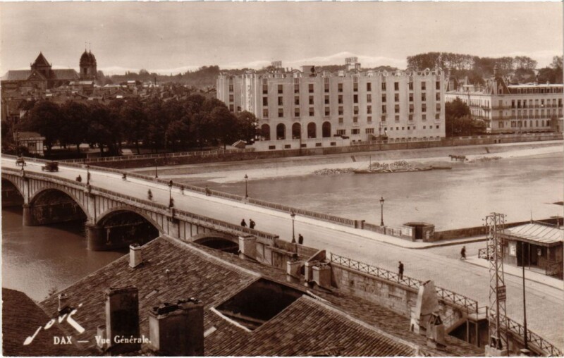Carte postale ancienne Dax vue generale