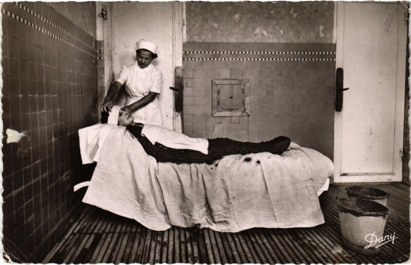 Carte postale ancienne Dax Le Splendid Hotel , Application de boue