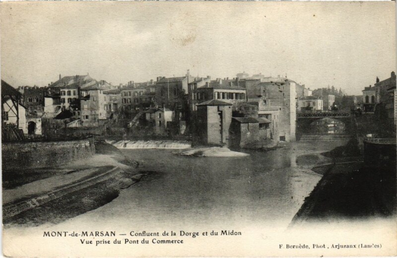 Carte postale ancienne Mont de Marsan Confluent de la Dorge et du Midon à Mont-de-Marsan
