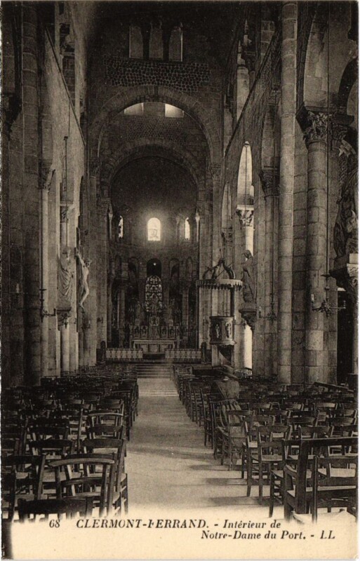 Carte postale ancienne Clermont Ferrand Interieur de Notre-Dame du Port France à Clermont-Ferrand