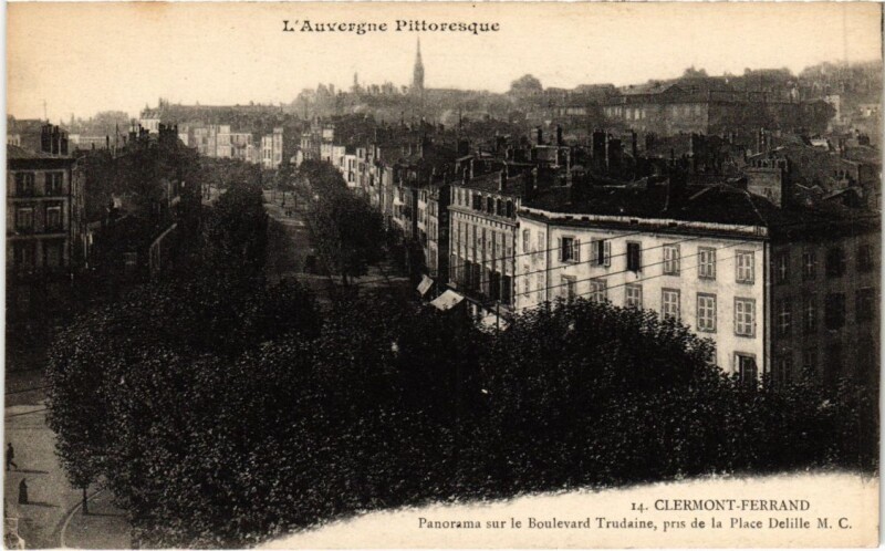Carte postale ancienne Clermont Ferrand Panorama s le Boulevard Trudaine France à Clermont-Ferrand
