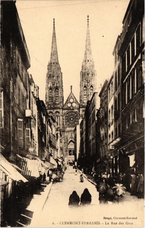 Carte postale ancienne Clermont Ferrand La Rue des Gras France à Clermont-Ferrand