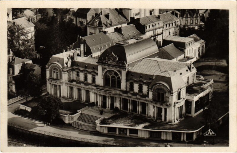 Carte postale ancienne La Bourboule Le Casino France à La Bourboule