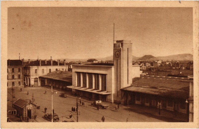 Carte postale ancienne Clermont Ferrand La Gare France à Clermont-Ferrand