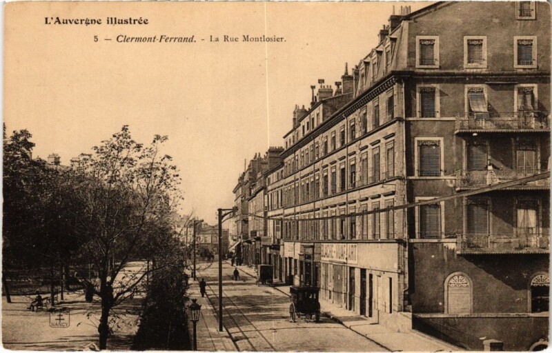 Carte postale ancienne Clermont Ferrand La Rue Montlosier France à Clermont-Ferrand