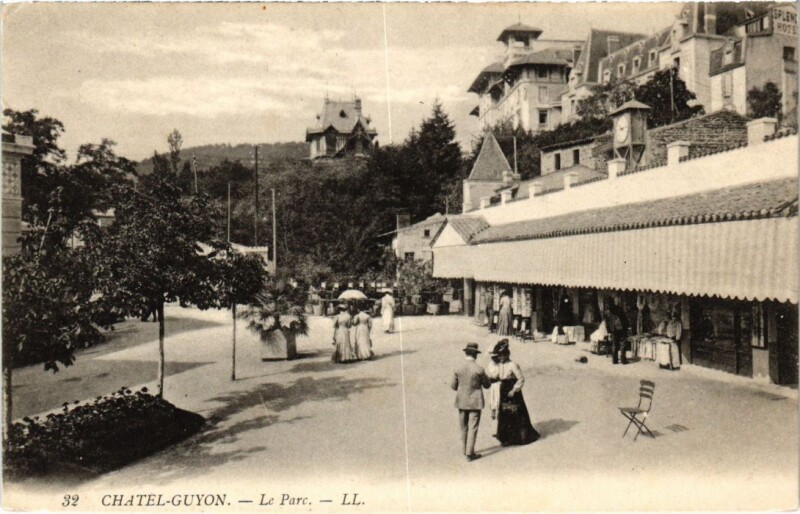 Carte postale ancienne Chatel-Guyon Le Parc France